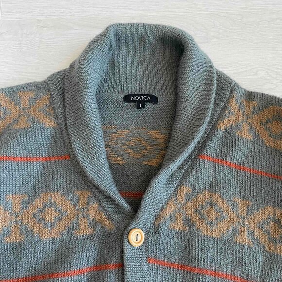 NWOT Gray Men's 100% Alpaca Cardigan from Peru, "Chakana Traveler" Size L Aztec - Picture 9 of 9